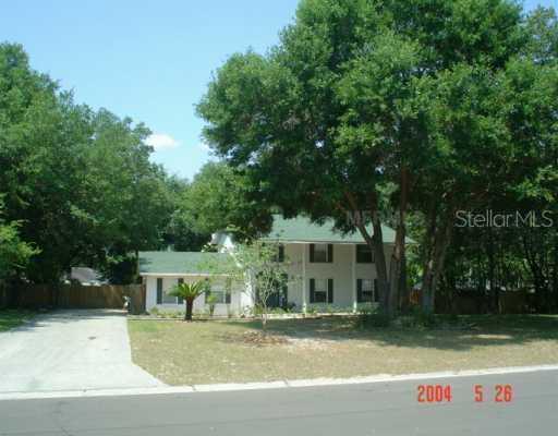 2216 High Point Dr., Brandon, FL 33511