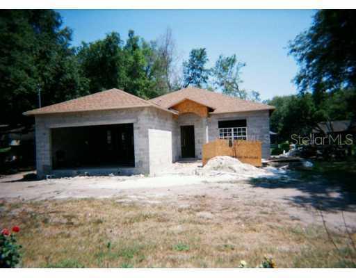 16101 Tampa St., Lutz, FL 33548