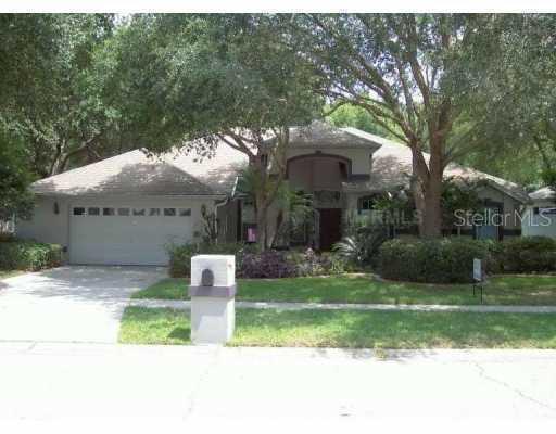 2240 Eagle Bluff Dr., Valrico, FL 33594