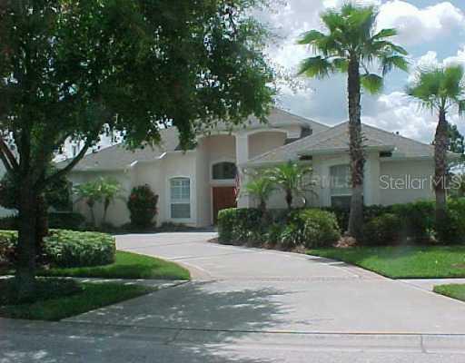 5307 Laurel Pointe Dr., Valrico, FL 33594