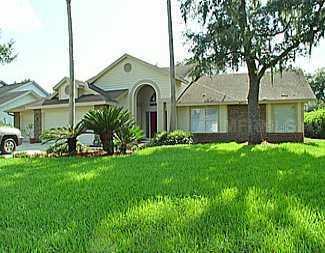 2535 Mason Oaks Dr., Valrico, FL 33594