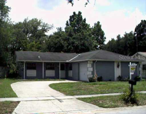517 Cottage Ln., Brandon, FL 33510