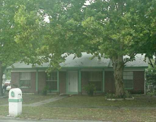 718 Falkirk Ave., Valrico, FL 33594