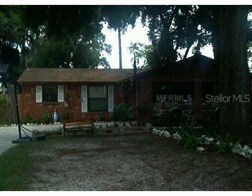 101 Hickory Ln., Seffner, FL 33584