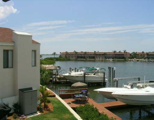 8715 Cove Ct., Tampa, FL 33615