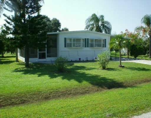 124 Domino Dr., Ruskin, FL 33570