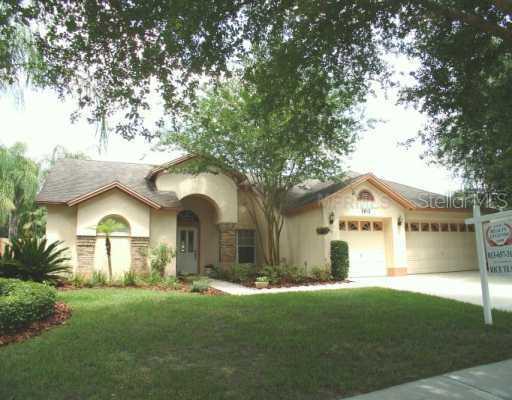 3813 Harrogate Dr., Valrico, FL 33596