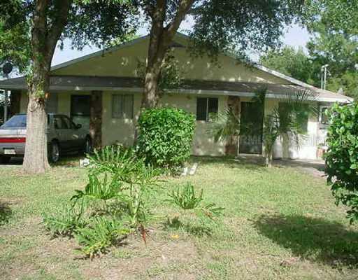 3808 Valley Tree Dr., Tampa, FL 33610