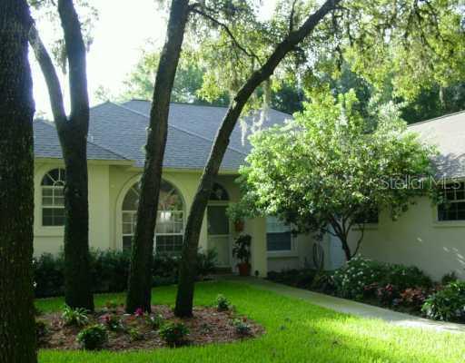 438 Summit Chase Dr., Valrico, FL 33594