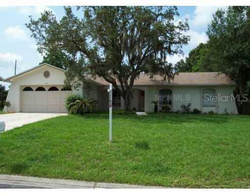 107 Barkfield St., Brandon, FL 33511