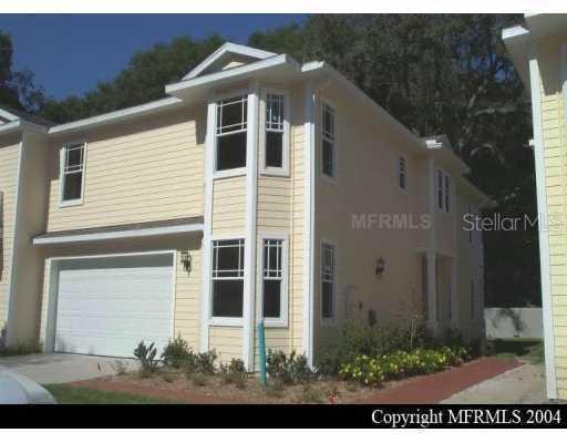 902 Lumsden Reserve Dr., Brandon, FL 33511