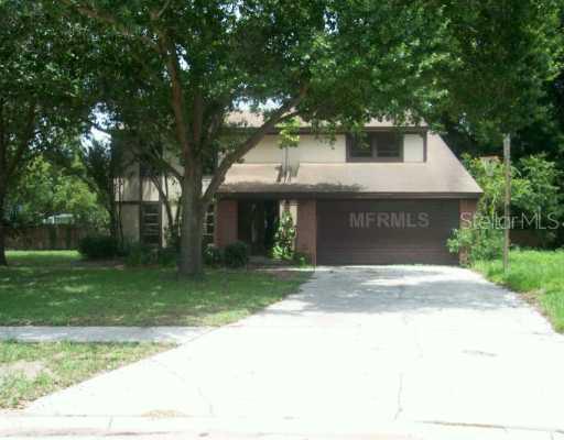 1206 Hiddenwood Ct., Valrico, FL 33594