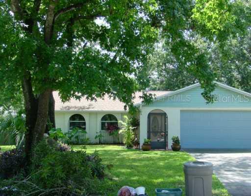 18317 Hanna Rd., Lutz, FL 33549