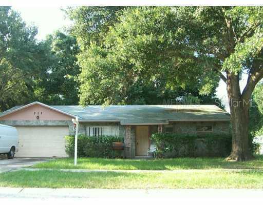 211 Mary Ellen Ave., Seffner, FL 33584