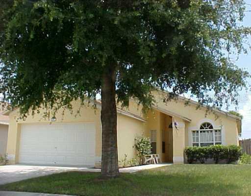 1901 Erin Brooke Dr., Valrico, FL 33594