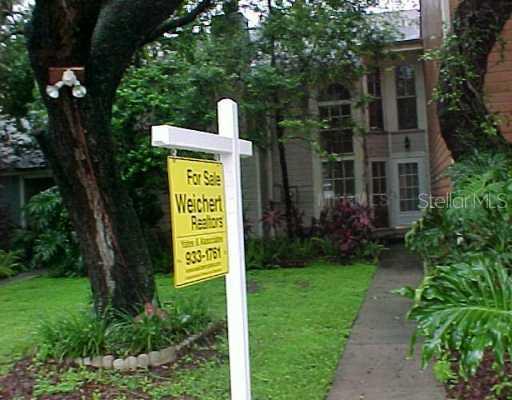 9470 Forest Hills Pl., Tampa, FL 33612