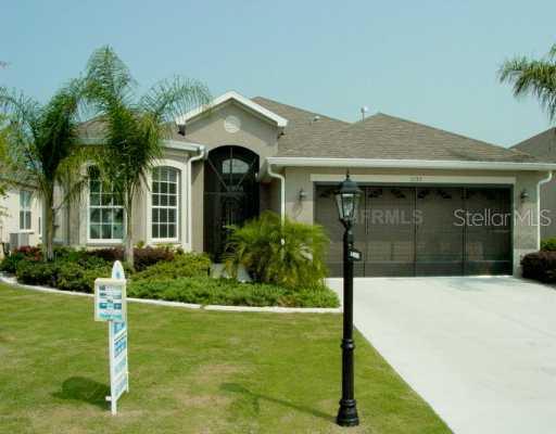 1133 Emerald Dunes Dr., Sun City Center, FL 33573