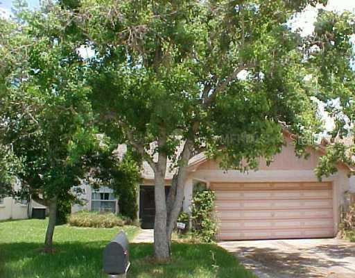 1752 Tarah Trace Dr., Brandon, FL 33510