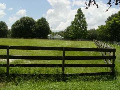 1627 Mclin Dr., Plant City, FL 33565