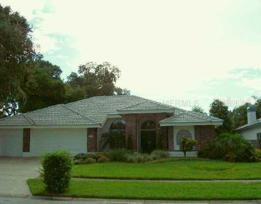 217 Old Oak Cir., Palm Harbor, FL 34683