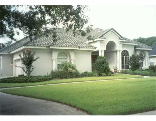 1209 Oxbridge Dr., Lutz, FL 33549
