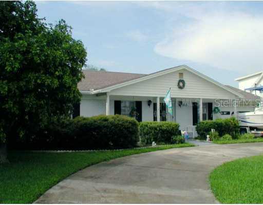 8712 Elmwood Ln., Tampa, FL 33615