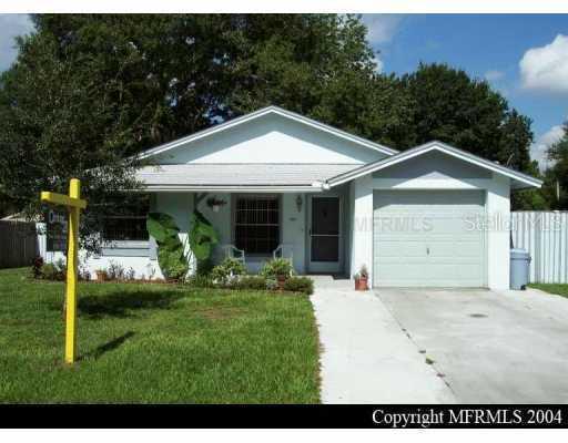 2313 Selkirk St., Valrico, FL 33594