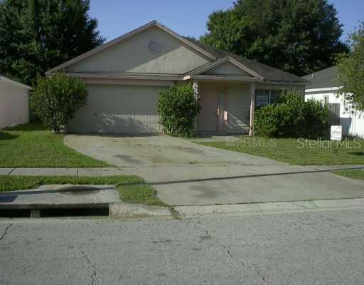 424 Benson St., Valrico, FL 33594