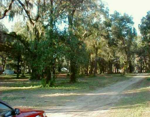 4802 Caton Woods Ct., Dover, FL 33527