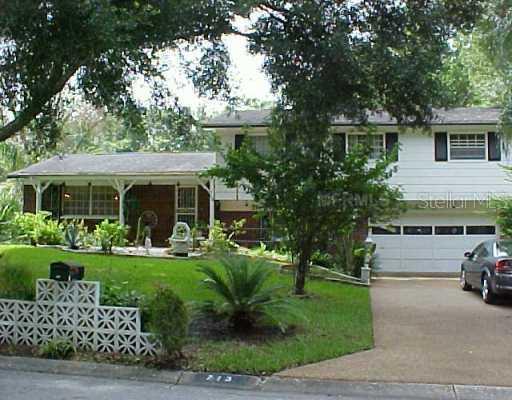 713 Debra Lynne Dr., Brandon, FL 33511