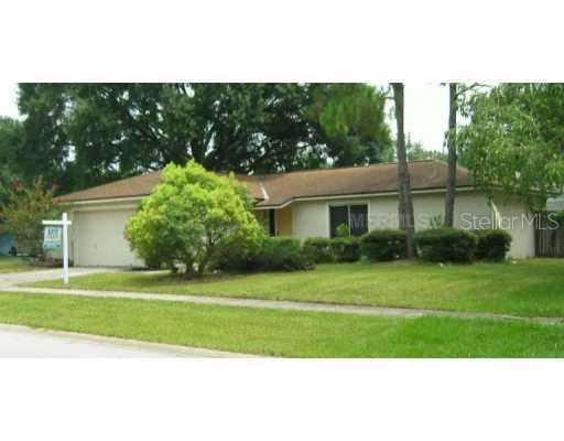 17727 Morninghigh Dr., Lutz, FL 33549