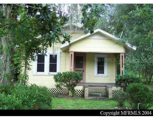 1933 Nichols Rd., Lithia, FL 33547