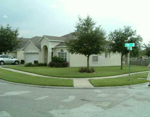 502 Greg St., Valrico, FL 33594