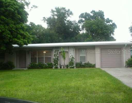 510 Hedge Row Rd., Brandon, FL 33510