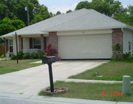 2307 Towering Oaks Creek, Seffner, FL 33584