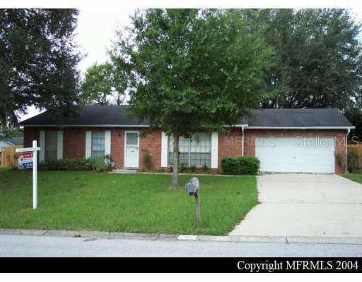 823 Strawberry Ln., Brandon, FL 33511