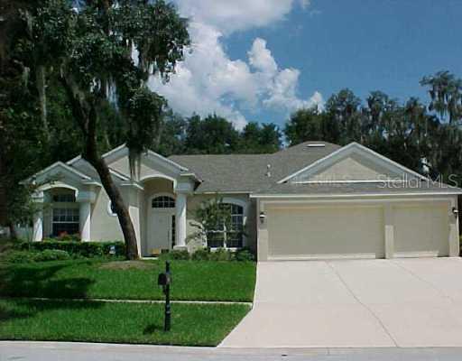 39 Camelot Ridge Dr., Brandon, FL 33511
