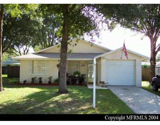 916 Balmoral Pl., Valrico, FL 33594