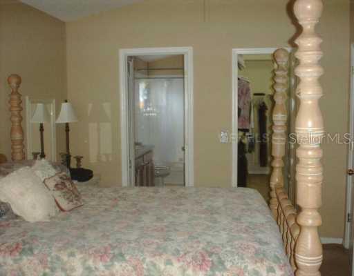 533 Napa Valley Cir., Valrico, FL 33594