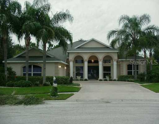 5202 Laurel Point Dr., Valrico, FL 33594