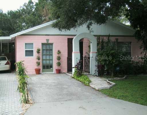 2902 W Wallace Ave., Tampa, FL 33611