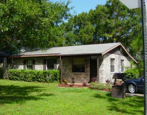 1214 Sunset Ln., Lutz, FL 33549