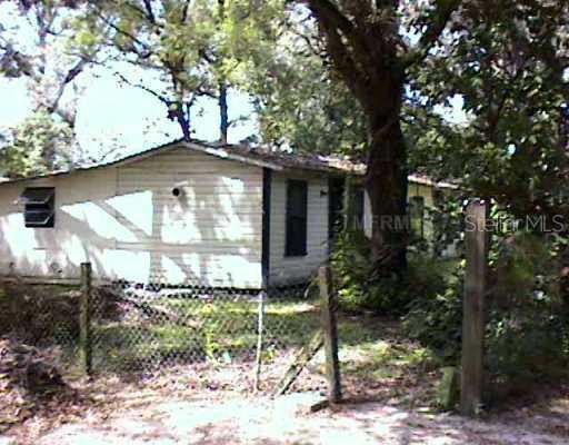 1701 Oak St., Seffner, FL 33584