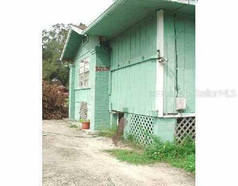 8423 15th St. N St., Tampa, FL 33604