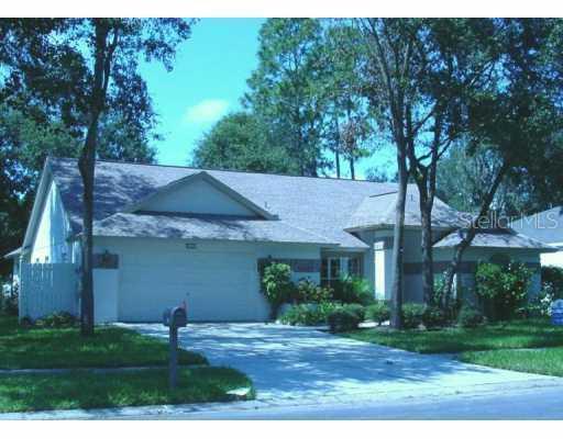 3608 Cold Creek Dr., Valrico, FL 33594