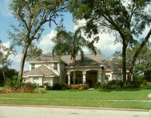 5008 Sylvan Oaks Dr., Valrico, FL 33594