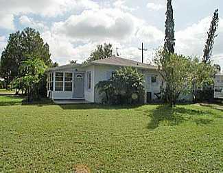 489 N 61st St., St Petersburg, FL 33710