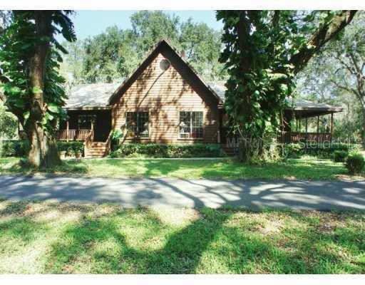 5319 Cedarwood Manor Dr., Plant City, FL 33565