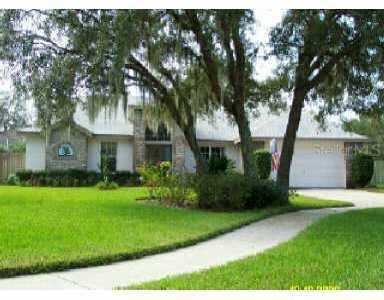 2305 Marseille Ct., Valrico, FL 33596