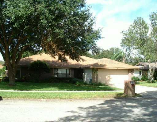 2004 Sycamore Ln., Plant City, FL 33563